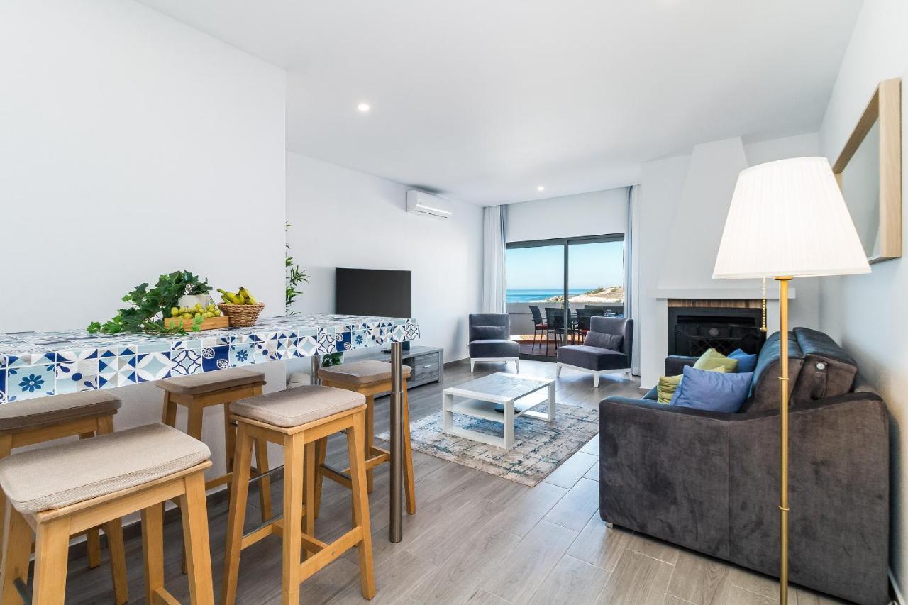 Algarve Golden Properties: Pedras Brancas Da